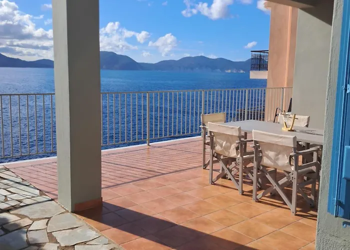 וילה Luxury Seafront Villas, Kefalonia, 100m & Center, 4 Stars Services, Parking - Near Myrtos - Fiskardo *