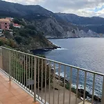 Luxury Seafront Villas, Kefalonia, 100m & Center, 4 Stars Services, Parking - Near Myrtos - Fiskardo Vila