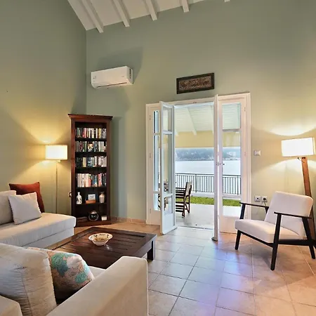Luxury Seafront Villas, Kefalonia, 100m & Center, 4 Stars Services, Parking - Near Myrtos - Fiskardo