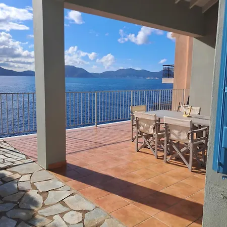 וילה Luxury Seafront Villas, Kefalonia, 100m & Center, 4 Stars Services, Parking - Near Myrtos - Fiskardo *