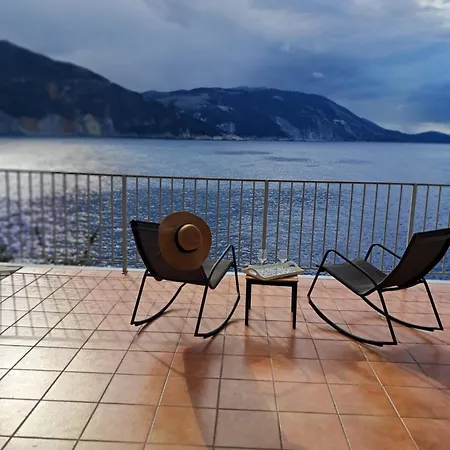 Luxury Seafront Villas, Kefalonia, 100m & Center, 4 Stars Services, Parking - Near Myrtos - Fiskardo * אסוס