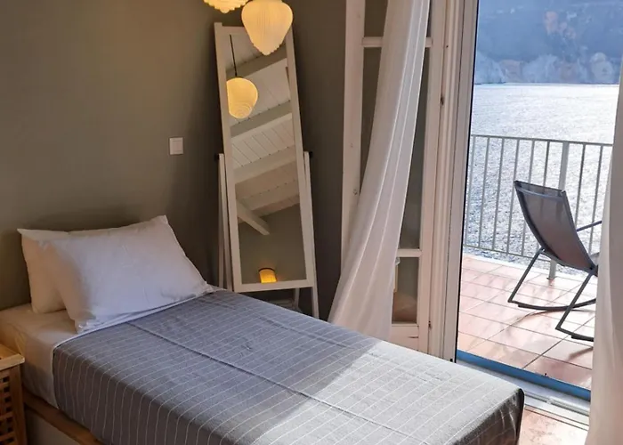 Luxury Seafront Villas, Kefalonia, 100m & Center, 4 Stars Services, Parking - Near Myrtos - Fiskardo Villa *