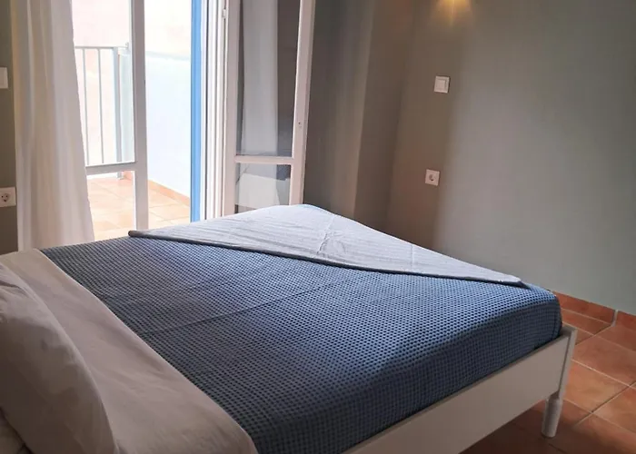 Luxury Seafront Villas, Kefalonia, 100m & Center, 4 Stars Services, Parking - Near Myrtos - Fiskardo Villa *