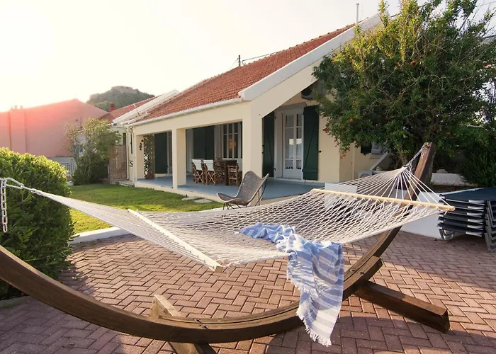 Luxury Seafront Villas, Kefalonia, 100m & Center, 4 Stars Services, Parking - Near Myrtos - Fiskardo Villa