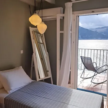 Luxury Seafront Villas, Kefalonia, 100m & Center, 4 Stars Services, Parking - Near Myrtos - Fiskardo